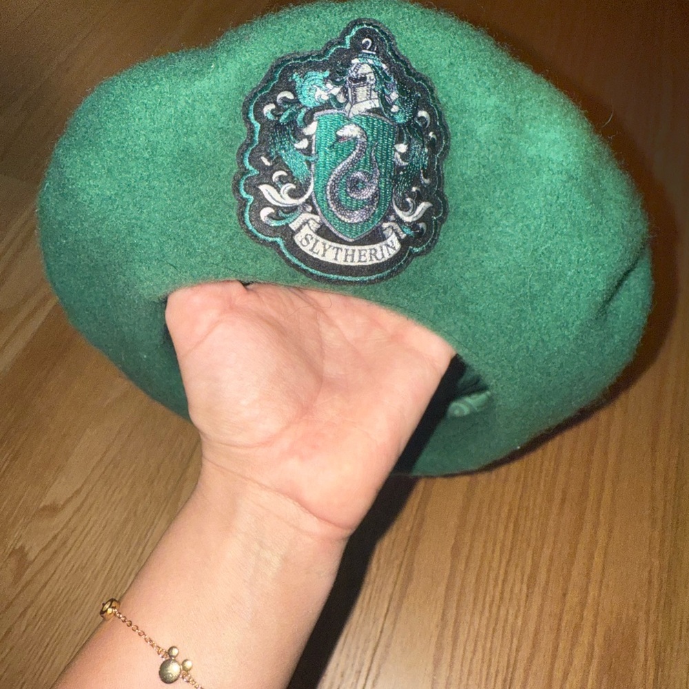 Authentic Slytherin Beret